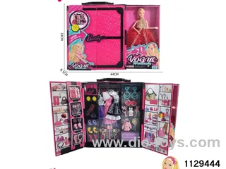 Fashion Barbie Fantasy Wardrobe