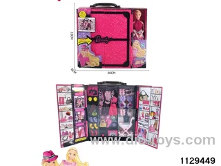 Fashion Barbie Fantasy Wardrobe