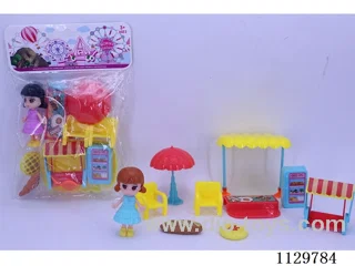 Girls Food Stall Scene Set + 2 Breads