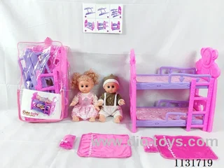 2 14" dolls with English IC, bunk beds, 2 pillows, 2 quilts