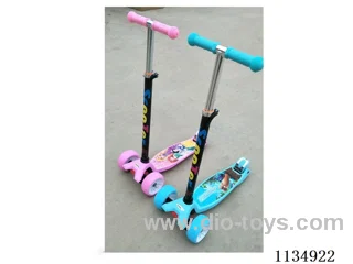 Children's scooter