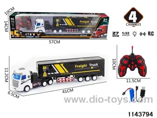 1:32 4ch lighted cargo trailer