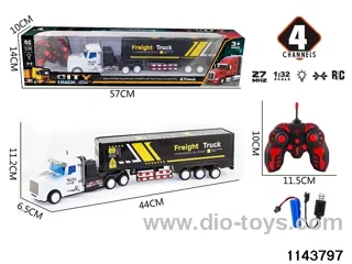 1:32 4ch lighted cargo trailer