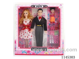 11.5’ 6 joints solid female barbie/hollow male barbie family of 3