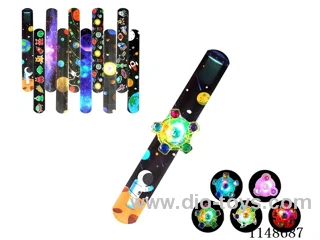 Lighting Gyro-Snap Hand Ring