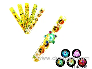 Lighting Gyro-Snap Hand Ring