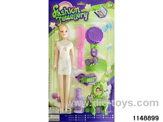 Barbie + Accessories