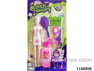 Barbie + Accessories