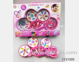 Children make up toys