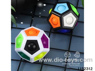 POLYGON RAINBOW BAL