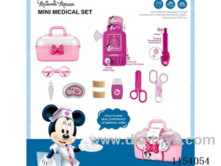 Suitcase medical set