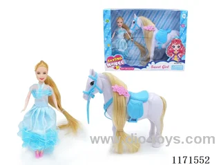 Ornament Horse + 7 inch Barbie