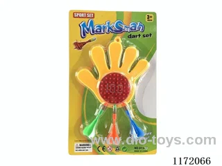 Dartboard with 3 darts