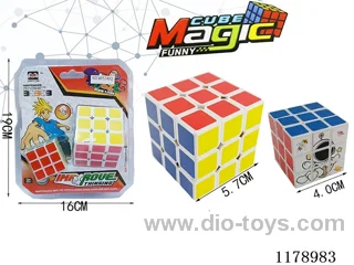 5.7 Magic Cube with Holes without Spring Six Solid Color Heat Transfer (white background) + 4.0 Six Solid Color Heat Transfer Magic Cube (white background)