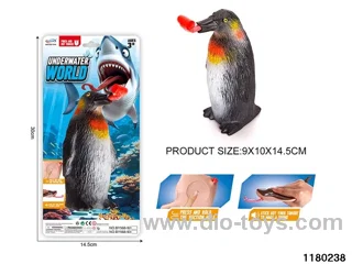 Vinyl penguin model（Pressing the tongue）