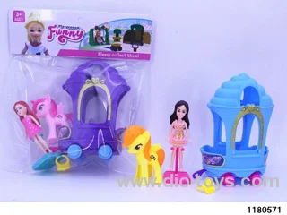 Barbie + Carriage Set