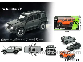 1:24 Tank 300 6 door light music pull back alloy car