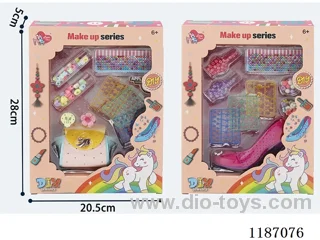Makeup/accessories in one