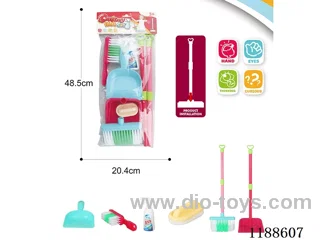 Cleaning tool