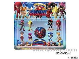 4-4.5 inch doll set