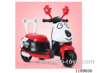 Children's three-wheeled electric scooter
