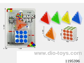 4CM White Sticker Dots 3D Triangle Maze