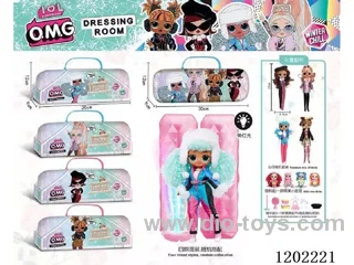 OMG Winter Surprise Big Doll Diamond Tote Capsule (with light)