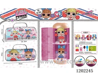 Surprise Cheerleaders Double Carrying Capsule - with 2 dolls