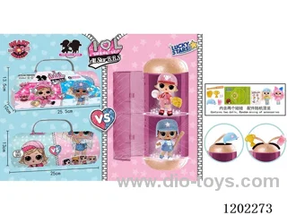 Baseball Tote Capsule - with 2 Surprise Dolls