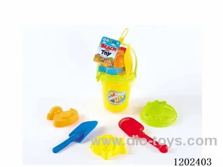 6 pieces of beach equipment