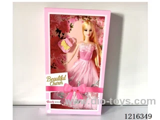 11 inch Barbie + bag
