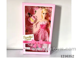 11 inch Barbie + Bag
