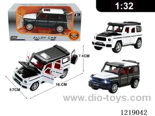 1:32 pull back alloy car W L/M included 3*AG13
