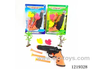 Revolver with 3 bullets, Duck *2, Coconut *2