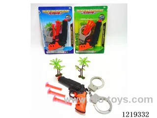 Revolver with 3 bullets, handcuff *1, coconut tree *2
