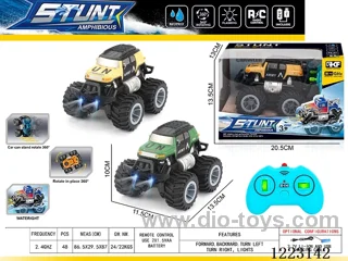 2.4G rc car with light included battery