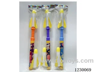 61CM Rocket Launcher with Flashlight (3x1.5V AG3 Button Batteries)