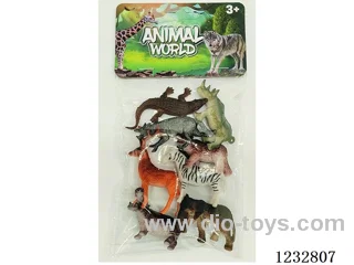 Set of 8 PVC spray-painted wild animals
