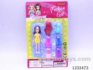 Barbie dress-up set