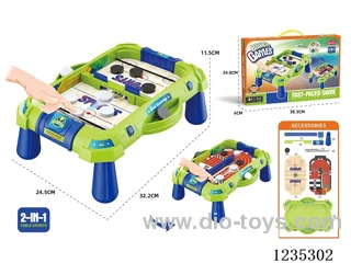 Hockey table/scoreboard game (2-in-1)