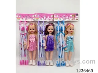18 inch dolls (clothes 2 3 colours) + trolley (3 colours mixed) / Function: English IC included battery