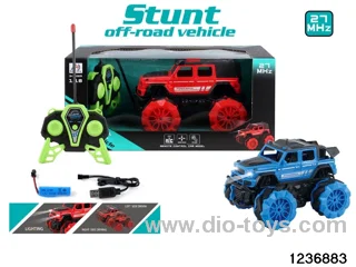 1:18 5 ch rc stunt car with light，include battery