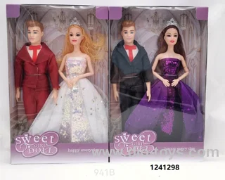 11.5 inch doll in window box