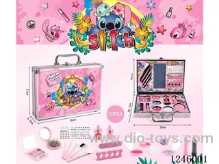 Stitch makeup set