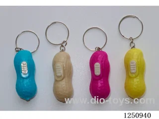 A3907 keyring peanut light