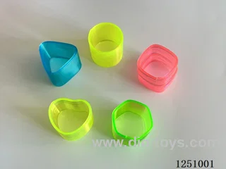 Five styles of rainbow rings