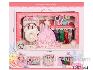 11.5 inch Barbie set (Vietnamese)
