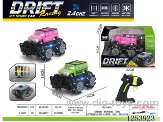 2.4G rc stunt car with light included battery