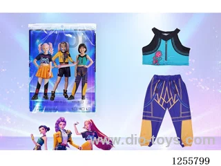 Cosplay Witch Hunters Group Zoe