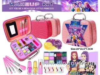 DIY manicure makeup set handbag